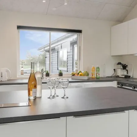 Villavilla 481 - Marielyst, Lollandfalstermon * Bøtø By